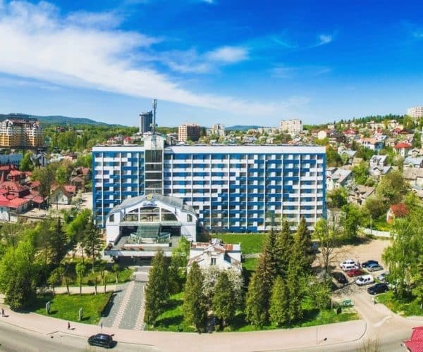 Превью изображения для Санаторно-туристический комплекс «Трускавец 365»